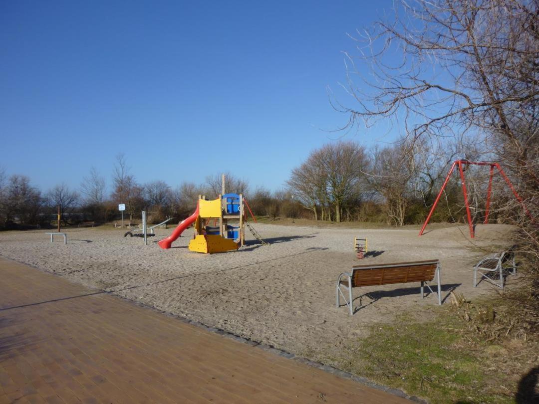 Traumhafter Ostsee-Ausblick, Fewo Direkt Am Strand Femern Eksteriør billede